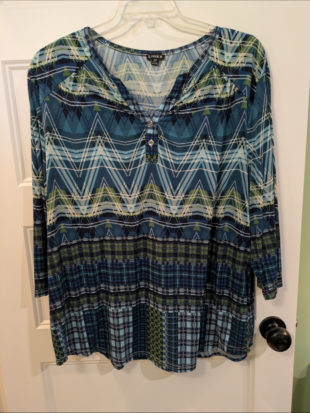 Links Blue & Green Mixed-Print Long Sleeve Henley Top